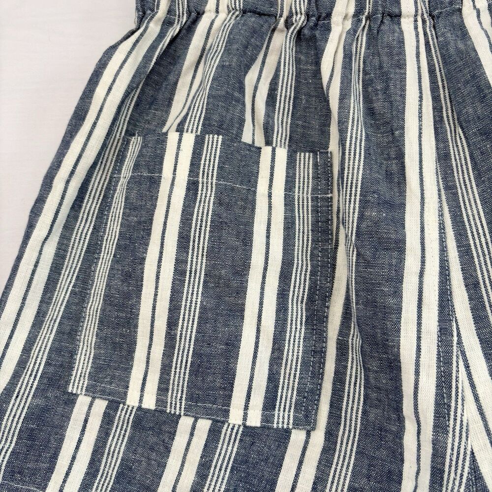Forever 21 Womens Blue White Striped Drawstring Shorts casual travel Small - Picture 6 of 9